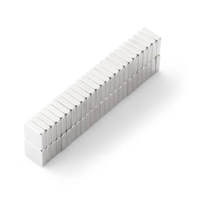 Неодимовый магнит-квадрат 5×5×1.5 мм